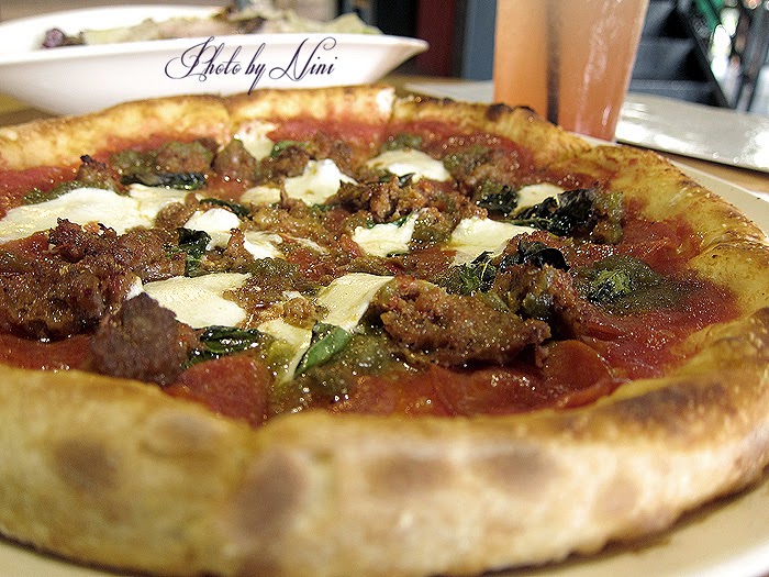 【宜蘭市美食】TAVOLA pizzeria。地表上最好吃的義式手工披薩熱情推薦