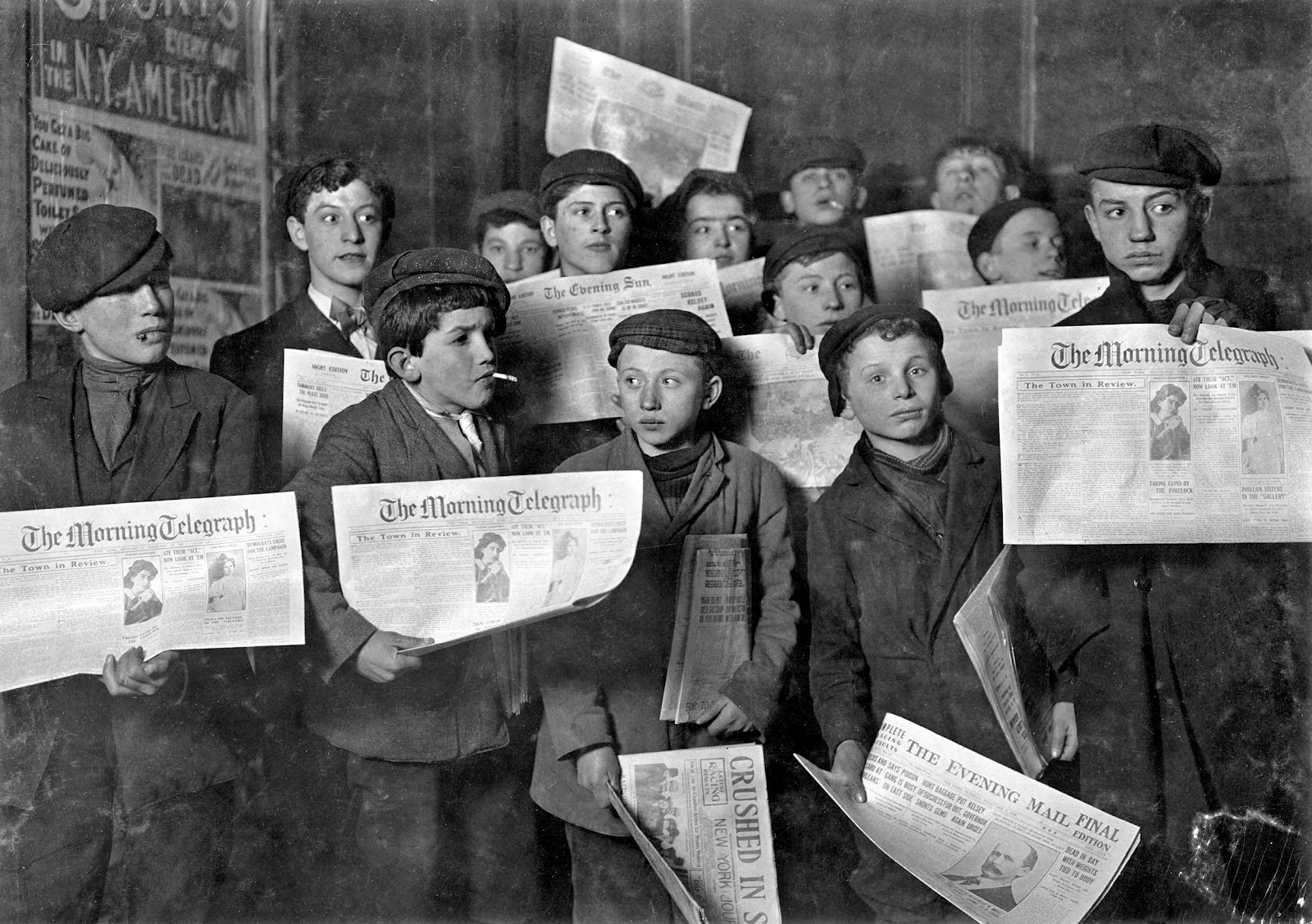 History in Photos: Lewis Hine - Newsies