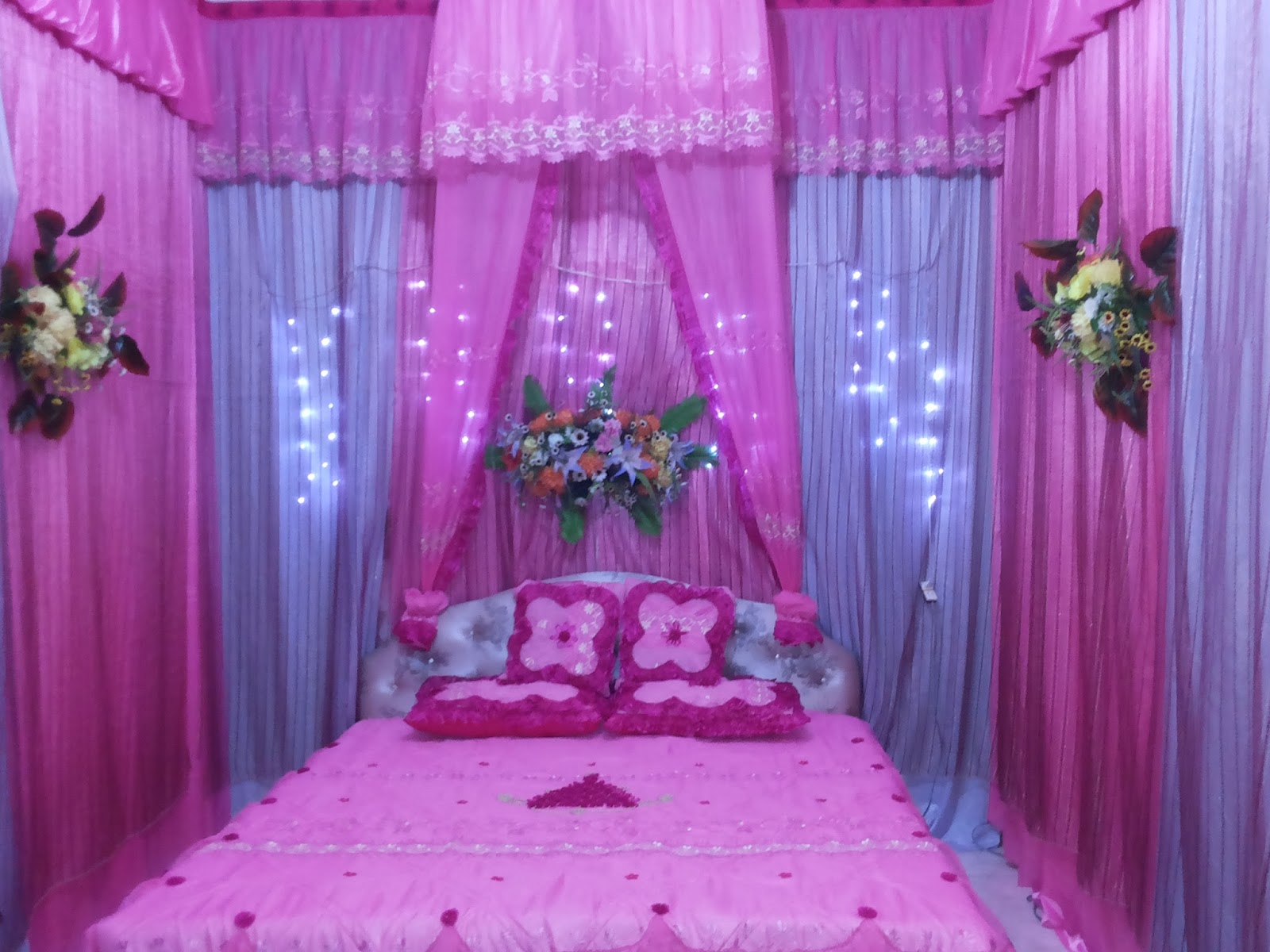 Kamar Tidur Pengantin Dengan Warna Violet