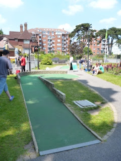 Boscombe Chine Gardens Mini Golf - Hole 18