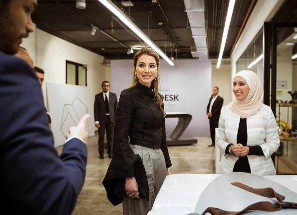 Queen Rania visited Fab Lab Irbid in Ar Ramtha and Offline Show held at the Jordan University for Science and Technology in Amman