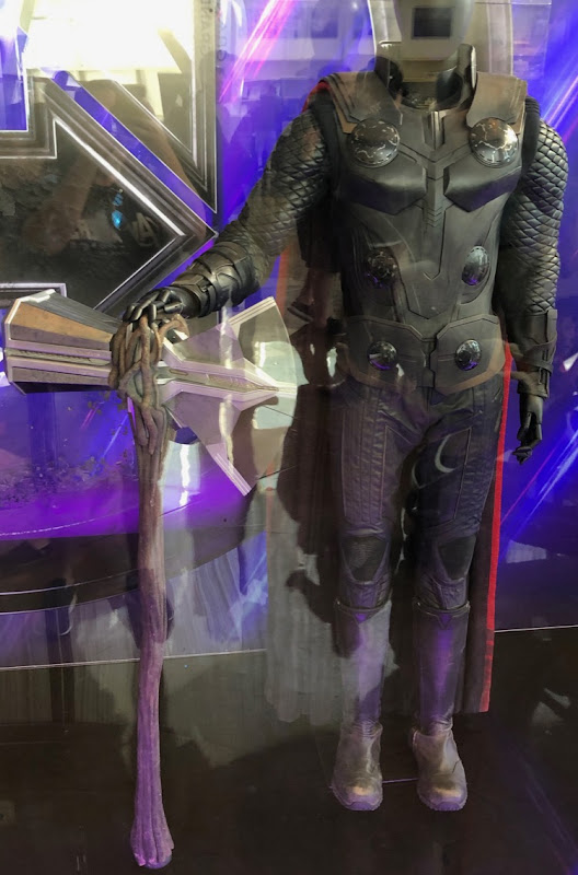 Chris Hemsworth Avengers Endgame Thor costume