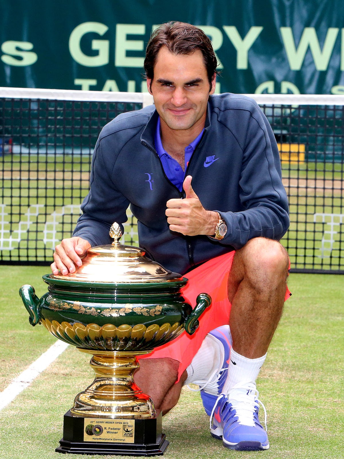 ergens vriendelijk stem RANDOM THOUGHTS OF A LURKER: Roger Federer 8-time Gerry Weber Open Champion!