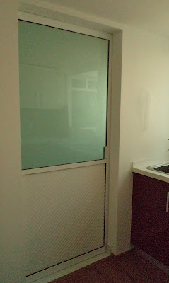 Separador de espacios: cocina - cuarto de lavado | Diseño y decoración