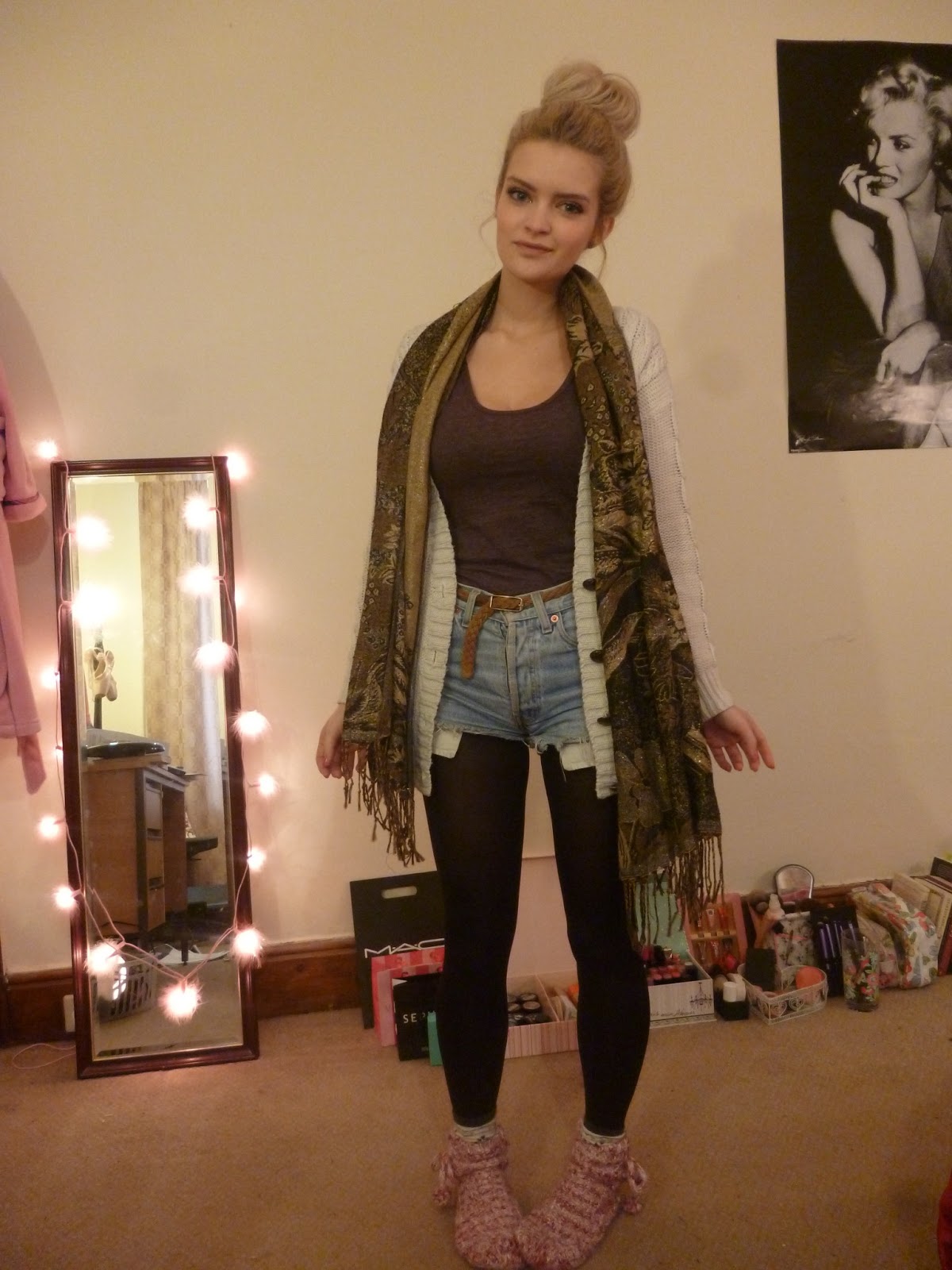 Meg's Boutique: Comfy & Cosy: Casual Outfit Post