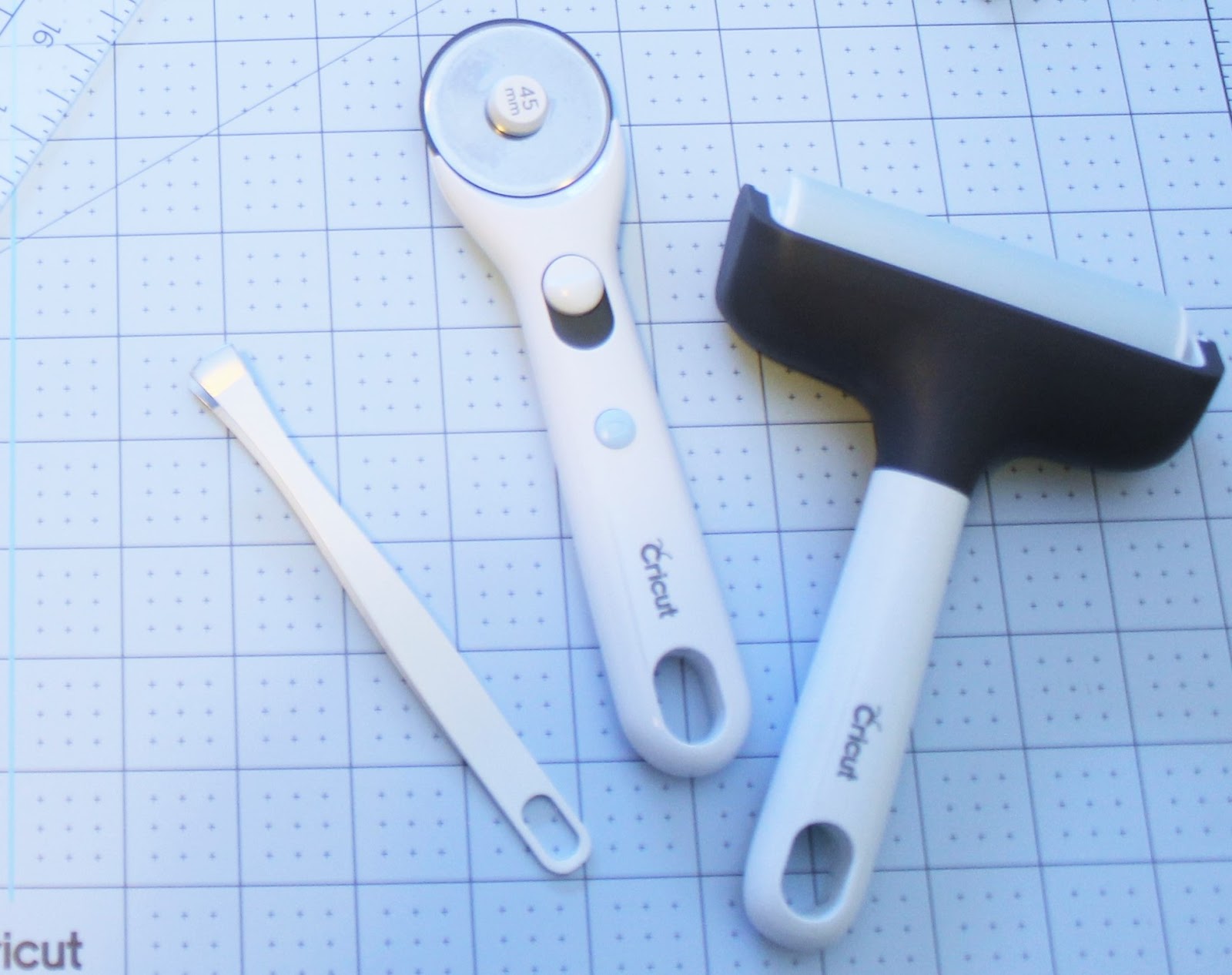 How to Clean a Pink Cricut FabricGrip Mat Sew Simple Home