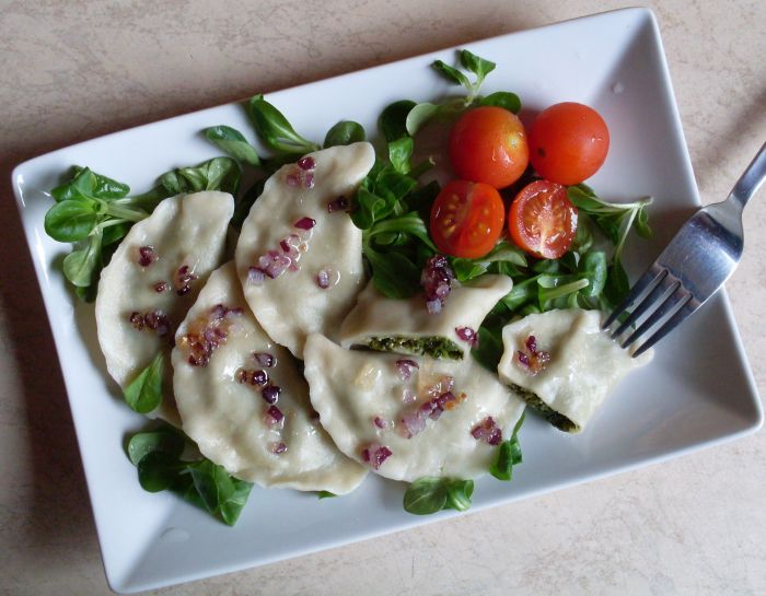 Kuchnia rodzinna Pierogi ze szpinakiem