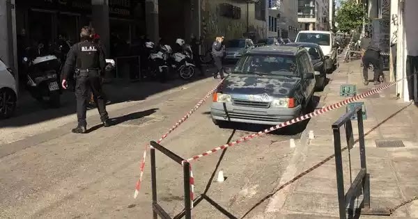 Βίντεο από την σφαγή αλλοδαπών στο κέντρο της Αθήνας - Μέρα μεσημέρι έκαναν τους δρόμους πεδίο μάχης Βίντεο από την σφαγή αλλοδαπών στο κέντρο της Αθήνας - Μέρα μεσημέρι έκαναν τους δρόμους πεδίο μάχης