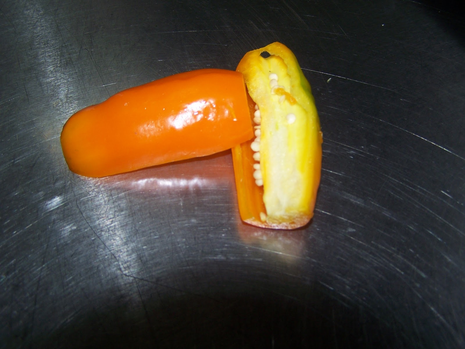 Pampa de Amancaes, Restaurante TIPS Pasta de Ají Escabeche o Amarillo