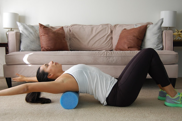 DSC 1348 - Upper Body Foam Rolling Routine