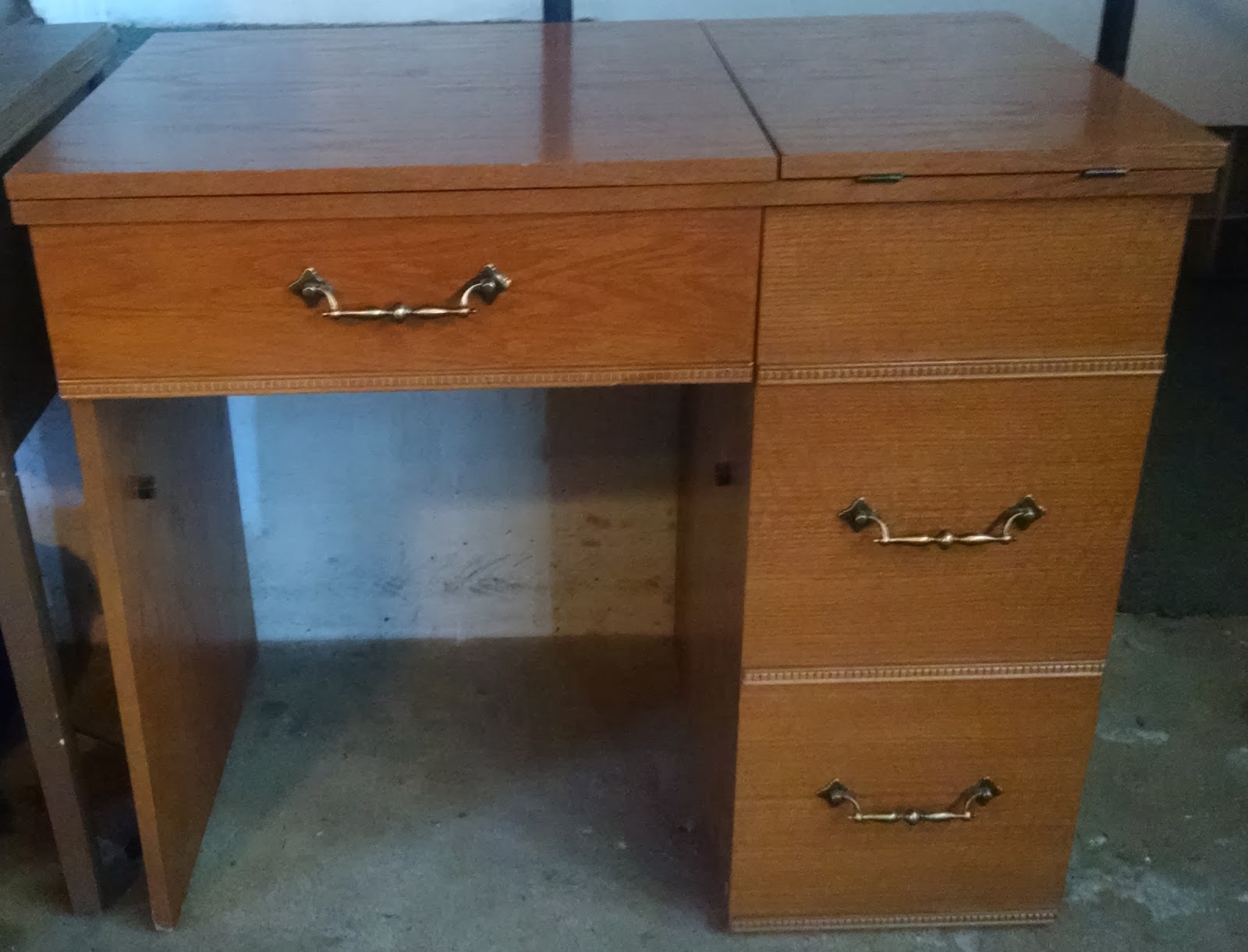 Sewing Machine Mavin Discouragement and Encouragement