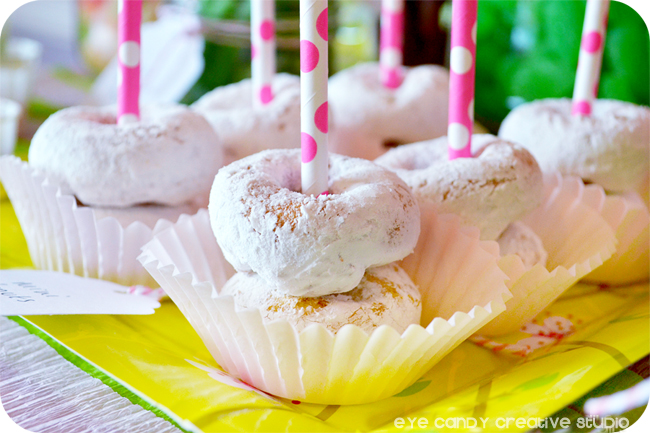 mini donuts, pink drinking straws, yellow plates, cupcake liners, DIY