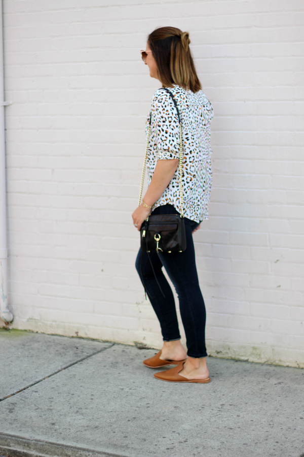 animal print top, mid rise skinny jeans, north carolina blogger, style on a budget, mom style