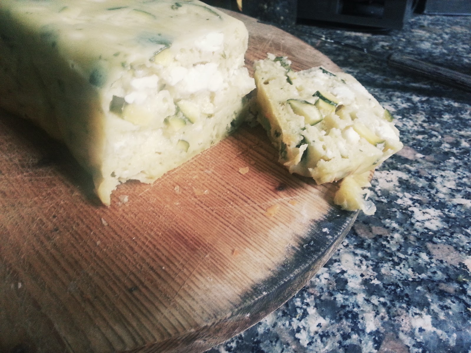 Via Dei Campi MENU DI LUGLIO Pane alle zucchine, Pasta alla norma al