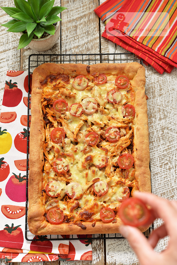 Double Cheese Stuffed Crust Pizza with Tomato Pesto Chicken Topping