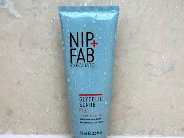 Nip+Fab Exfoliate Glycolic Scrub Fix