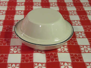 Cereal bowl serves as a lid to the salad bowl.