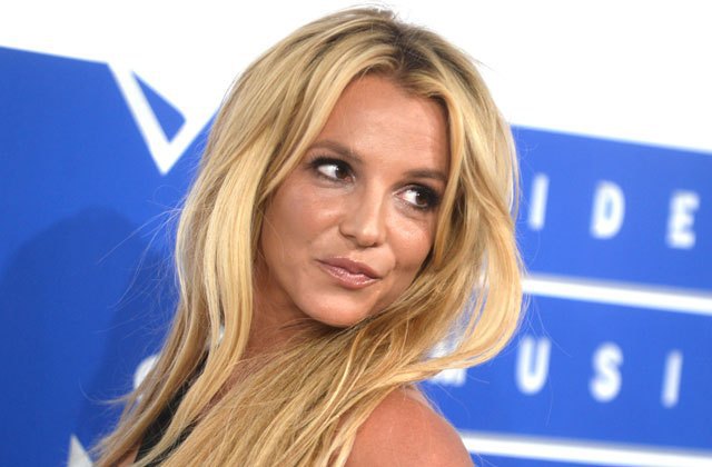 Baloogg's Blog : New sex-tape of 35-year-old Britney Spears has allegedly leaked online