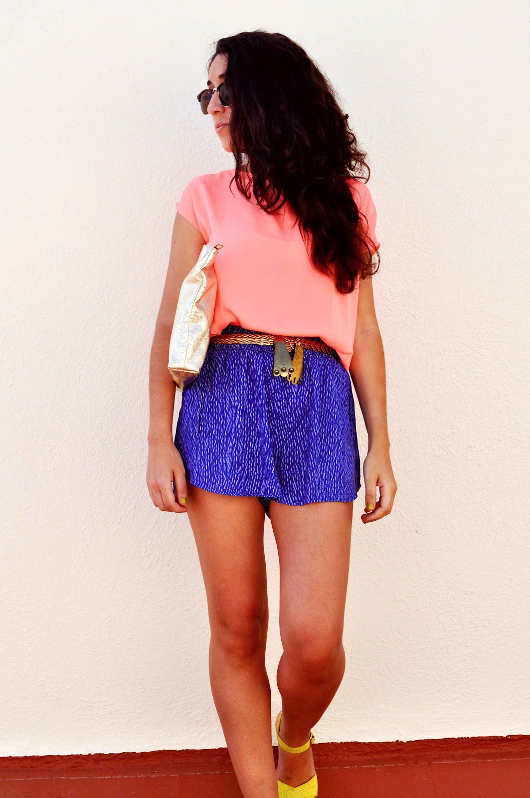 Con qué combinar tus sandalias amarillas? Outfits para inspirarte » byGINT