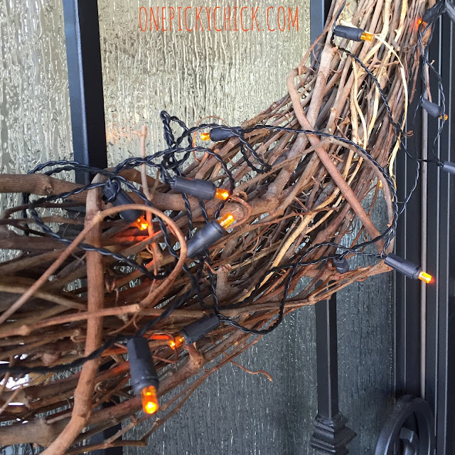 5 Ways to Decorate for Fall/Halloween One Picky Chick