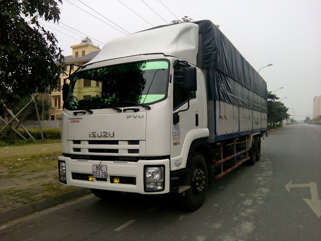 ISUZU 15 tấn thùng bạt