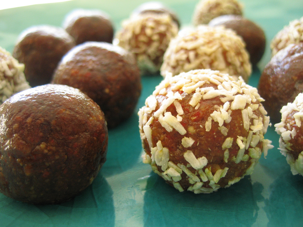 raw food bollar med maca pulver