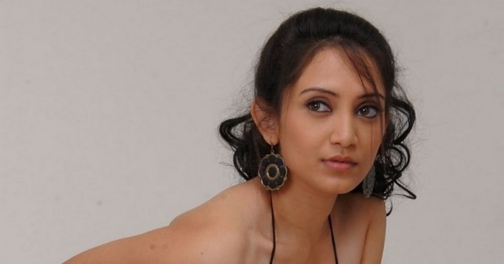 Lisa ray hot. Шитал шетх. Лиза рей индийская актриса. Лиза рэй сейчас. Рэй, лиза 2007.