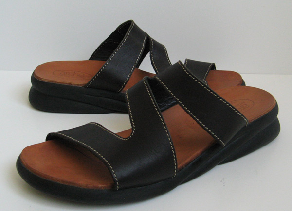 leather sandals size 11
