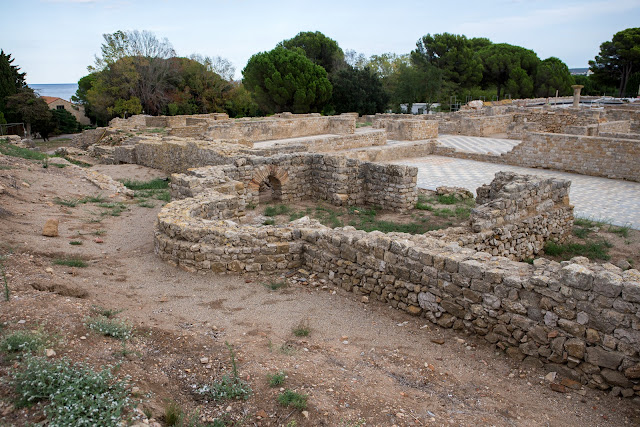 Ампуриас (Empuries) Ампуриас (Empuries)