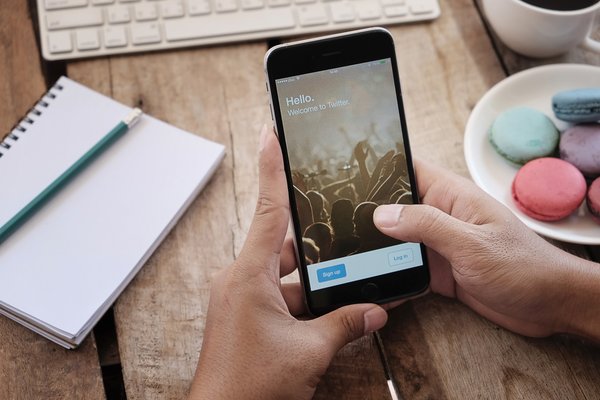 Kenali Batas Resolusi PPI Mata Manusia Pada Layar Smartphone kenali-batas-resolusi-ppi-mata-manusia-pada-layar-smartphone
