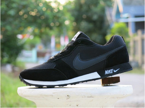 Desember 2017 Sepatu Pria Dan Wanita Import 0852 2923 0149