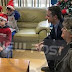 Μοίρασε δώρα στα παιδιά της «Φλόγας» ο Κυριάκος Μητσοτάκης