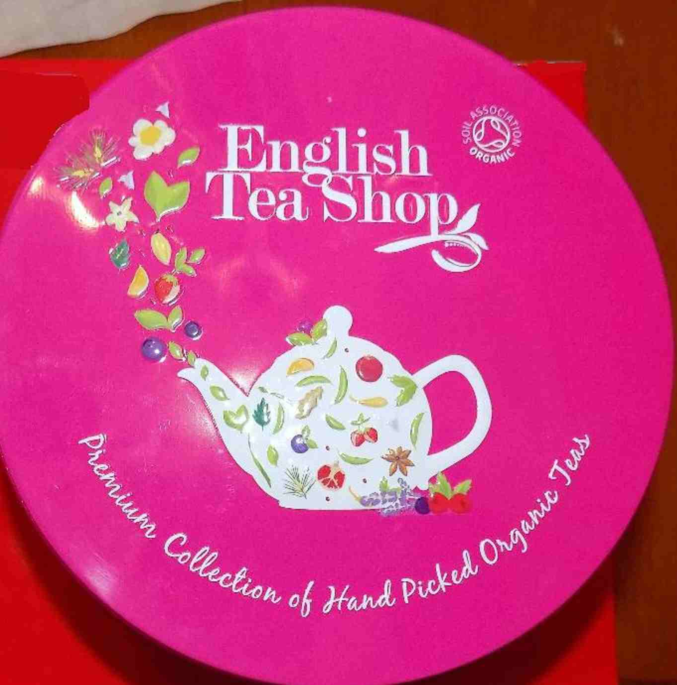 Madhouse Family Reviews English Tea Shop Premium Collection review