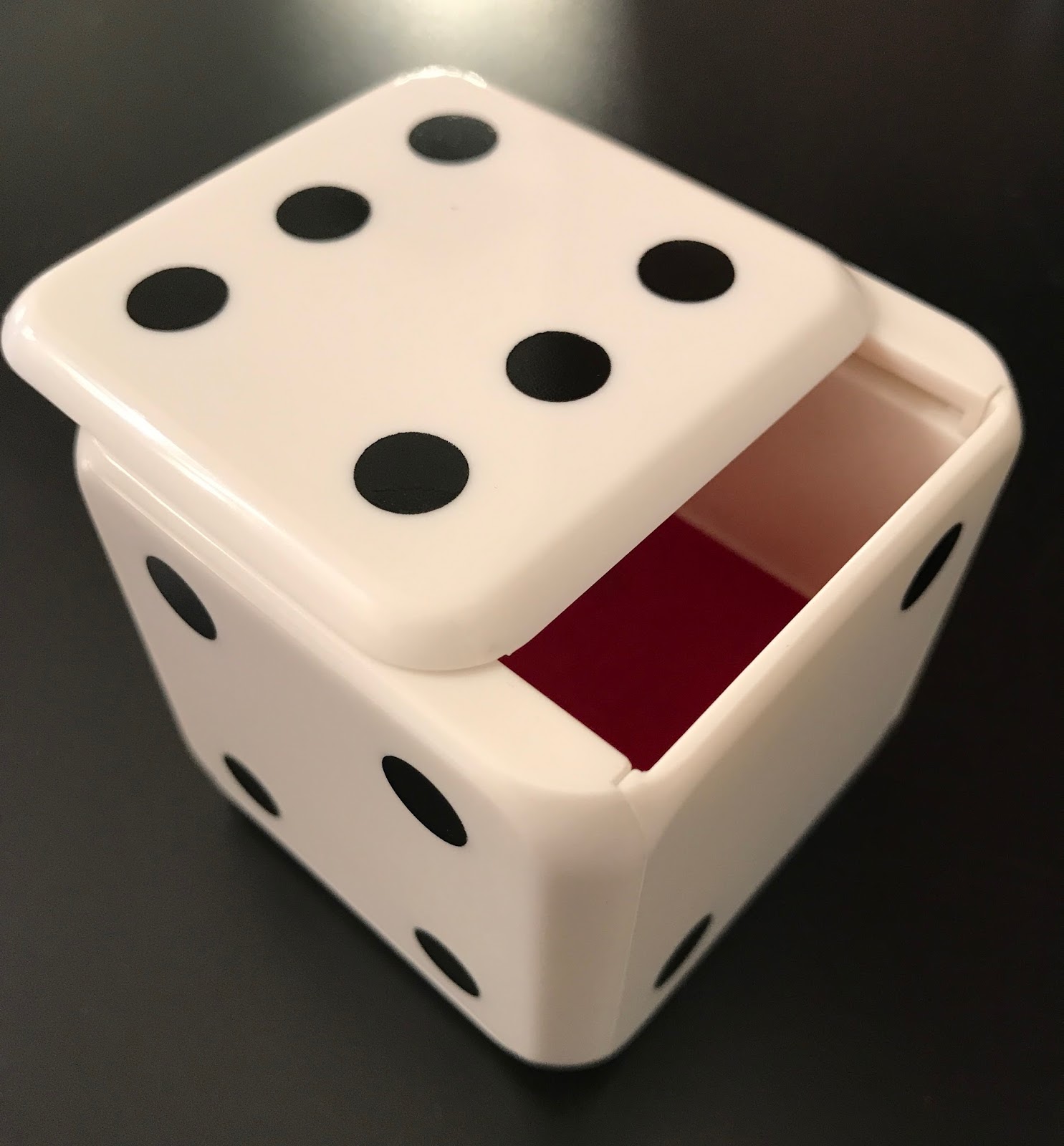 Jerry's Mechanical Puzzle & Brain Teaser Collection Hanayama Dice Box