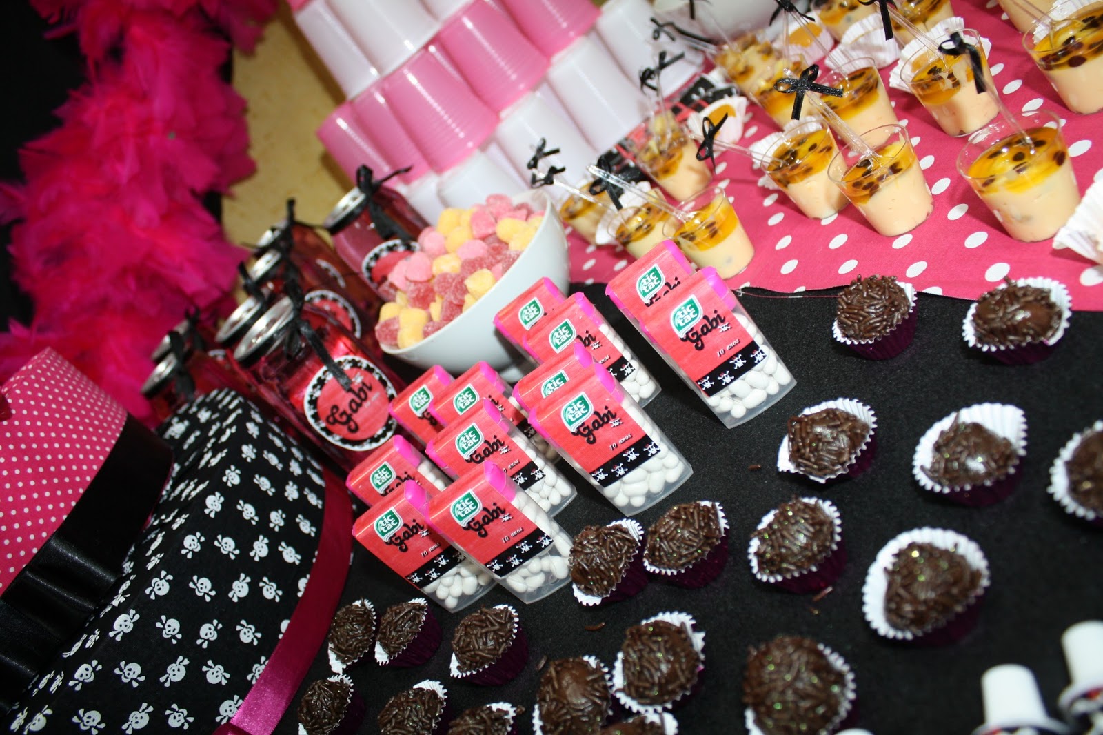 Érica Reis Gift Design: Festa Personalizada Gabi 10 anos - Monster High