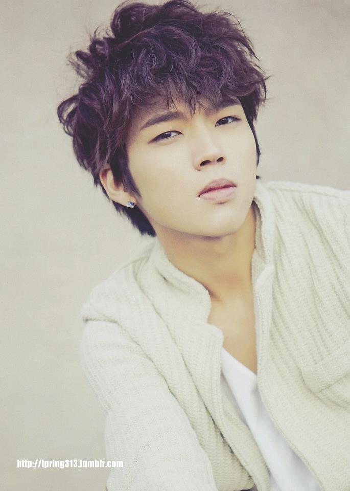 Eunji hoya dating