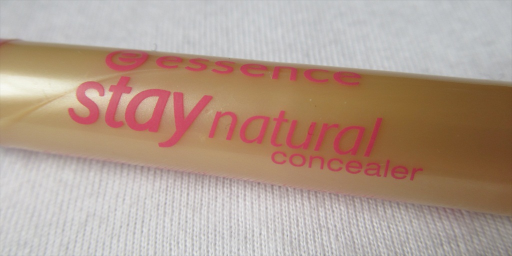 bee mama beauty, parenting & lifestyle blog Review Essence 'Stay