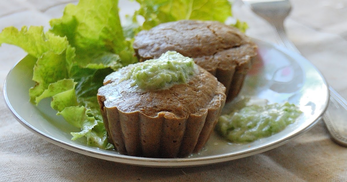 суфле из куриной печени. суфле из куриной печени в духовке. суфле из куриной печени. печеночное суфле. суфле с печенью.