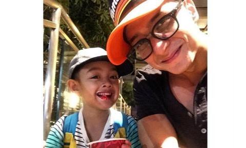 16 Photos of Hunky Pinoy Celeb Dads With Their Sons That Will Make Your Day! #4 Is So Cute! 16 Photos of Hunky Pinoy Celeb Dads With Their Sons That Will Make Your Day! #4 Is So Cute!