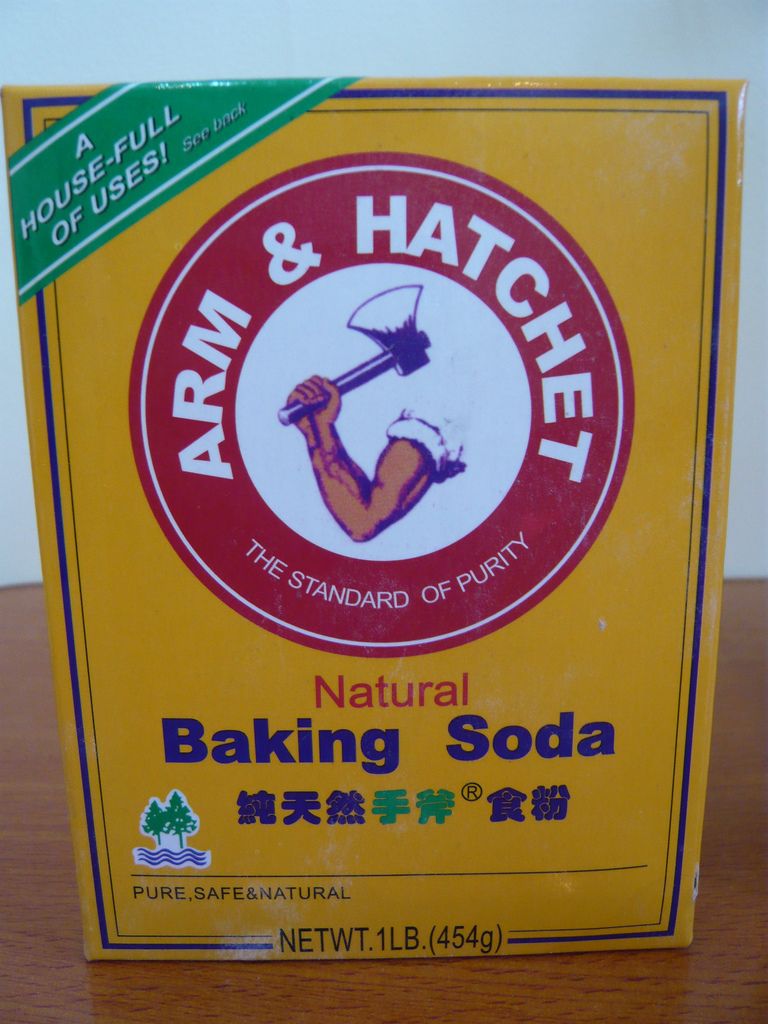 Kara's Glamour Blog 4 Reasons Baking Soda Makes A Great Exfoliant!