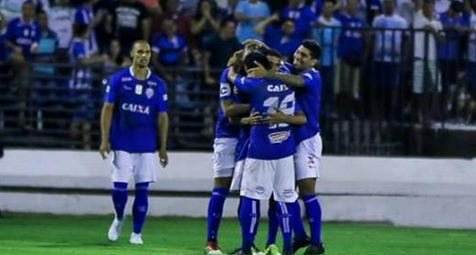 No Rei Pelé, CSA enfrenta o Avaí em partida que vale o acesso