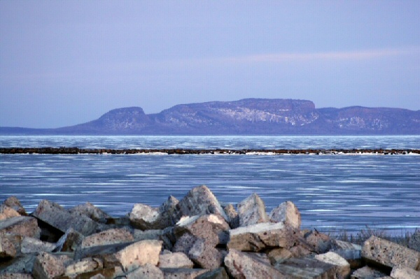Sleeping Giant, Raksasa Tidur di Laut Irlandia Sleeping Giant, Raksasa Tidur di Laut Irlandia