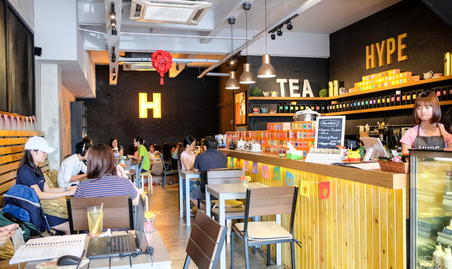 Hype Concept Cafe SS15 Subang