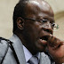 NO TWITTER, JOAQUIM BARBOSA CRITICA TEMER EM TRÊS LÍNGUAS