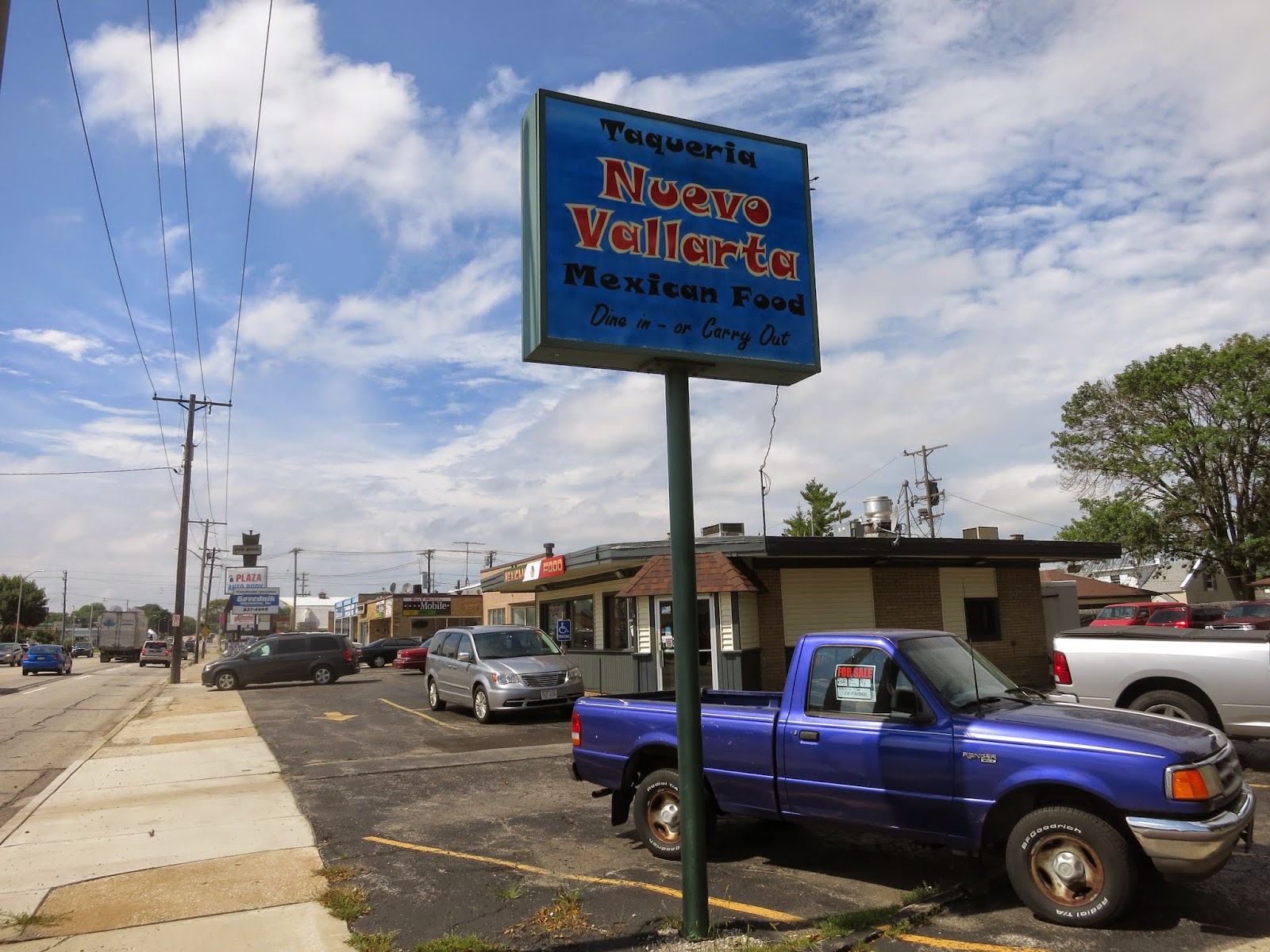 Smokin' Chokin' and Chowing with the King Racine Wisconsin Taco Tour