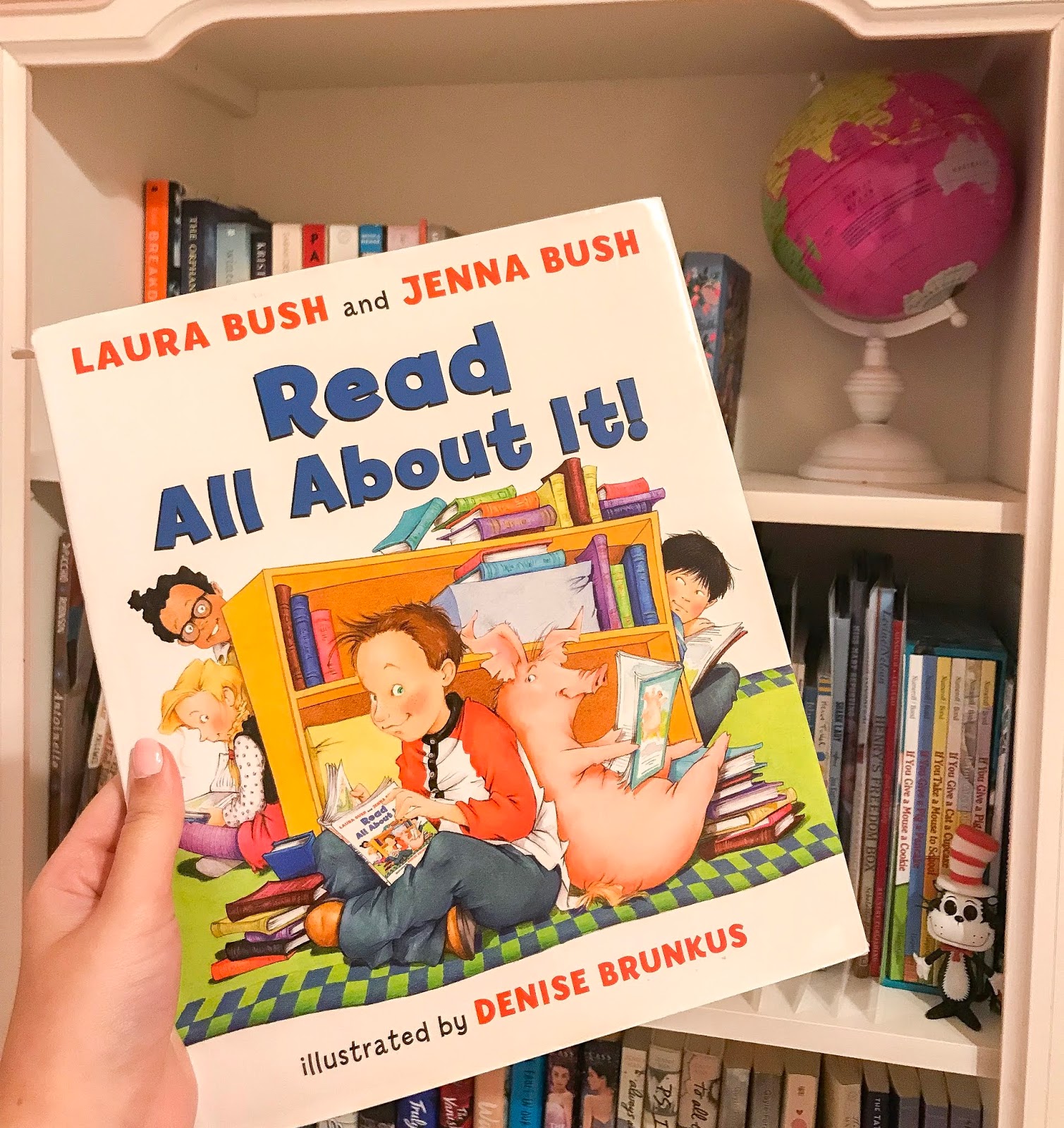 Juliana Grace Blog Space: 5 Picture Books About Reading and Books!