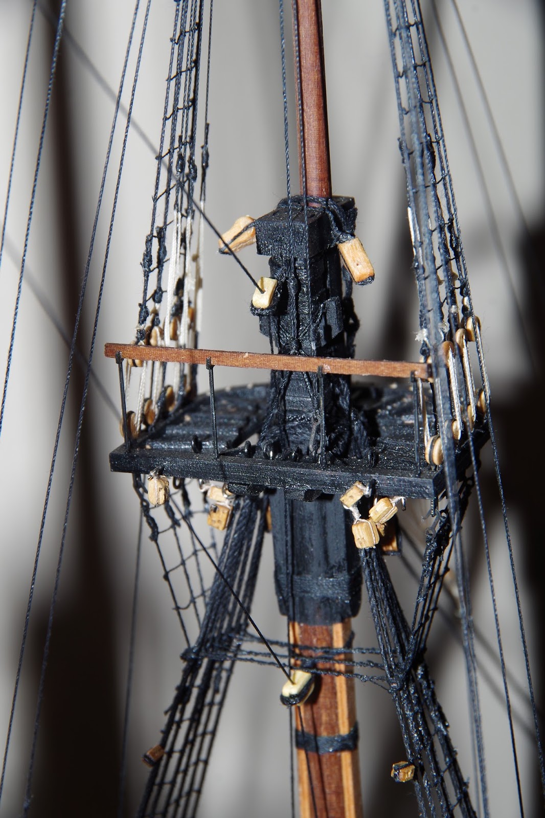 модель парусного брига «меркурий». стеньга. стоячий такелаж кеча. стоячий такелаж 4. такелаж рангоута и парусов.