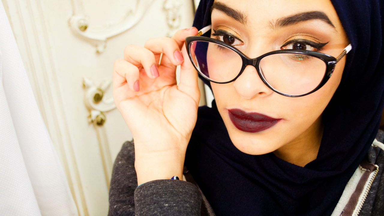 Eye makeup for glasses wearers tutorial