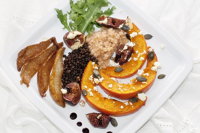 Salat aus Kürbis Feige Feta Linsen und Honig Salat aus Kürbis Feige Feta Linsen und Honig