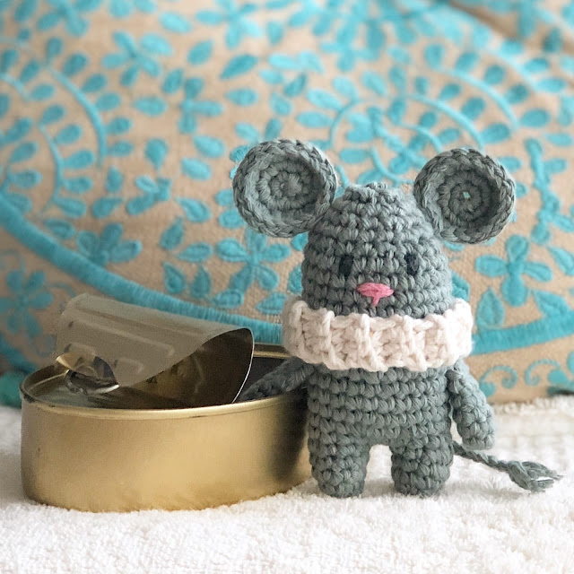 pequeño ratón amigurumi IMG_9336